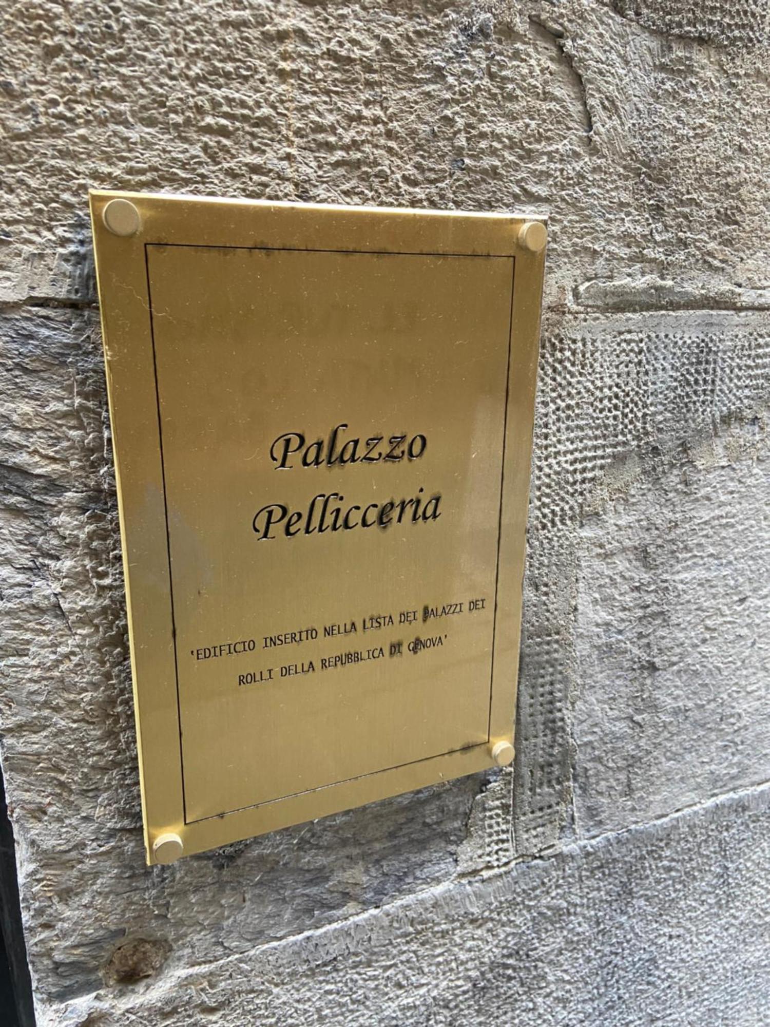 Un Passo Dall'Acquario Dimora Storica In Palazzo Pellicceria, Palestra, Lavanderia Genoa Exterior photo